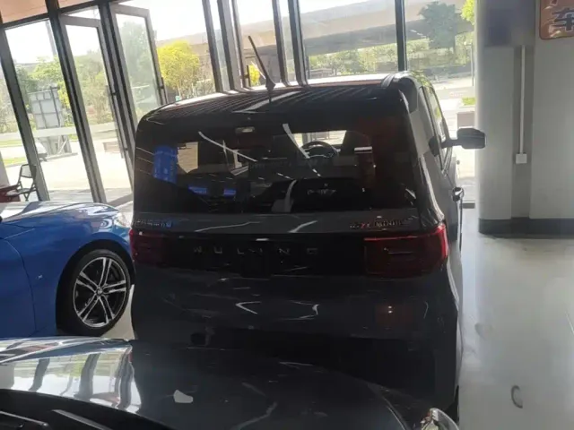 Wuling Hongguang Mini EV — Фото автомобиля 5
