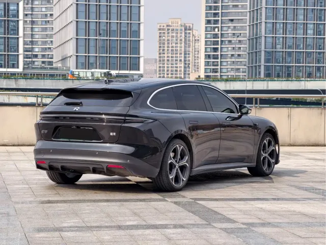 Nio ET5 Touring — Фото автомобиля 6
