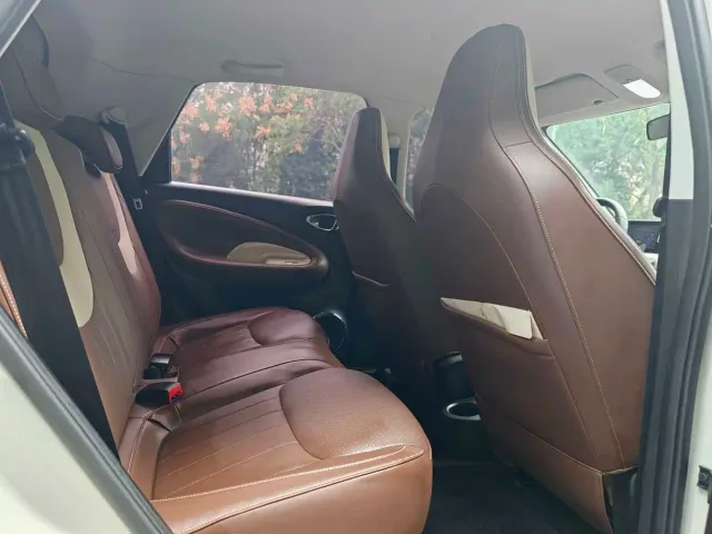 Wuling Bingo — Фото автомобиля 13
