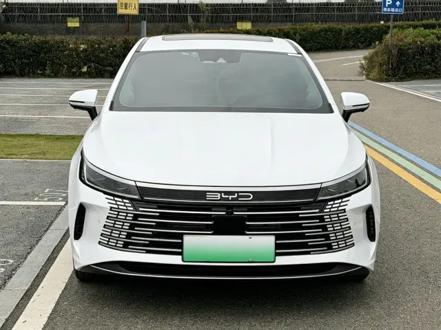 BYD Destroyer 05 — Фото автомобиля 2