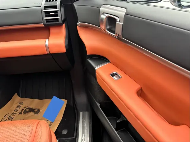 BYD FangChengBao Titanium 7 — Фото автомобиля 12