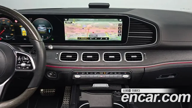 Mercedes-Benz GLS-Class — Фото автомобиля 15