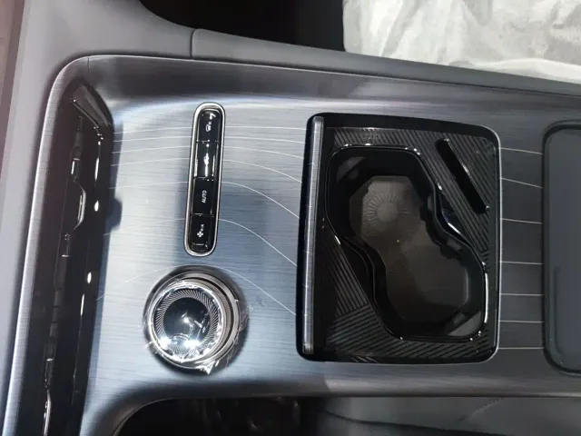 Geely Galaxy E5 — Фото автомобиля 11