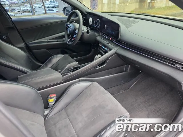 Hyundai AVANTE — Фото автомобиля 17