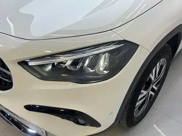 Mercedes-Benz GLA-Class — Фото автомобиля 14