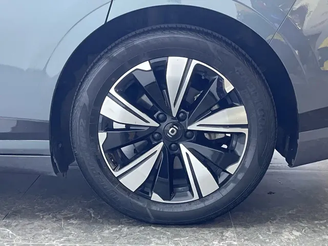 Changan Qiyuan A07 — Фото автомобиля 8