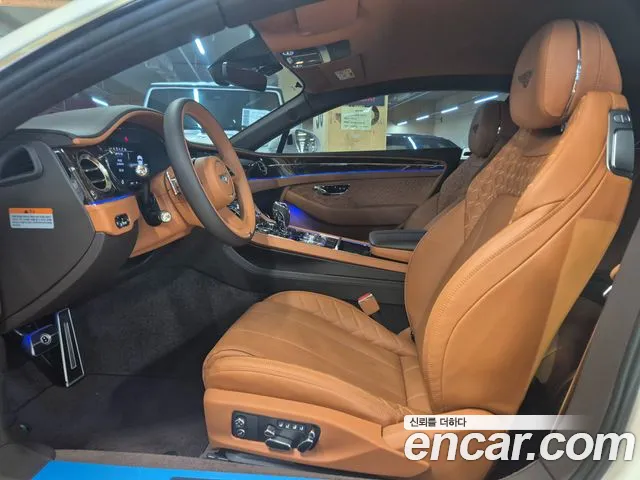 Bentley Continental — Фото автомобиля 13