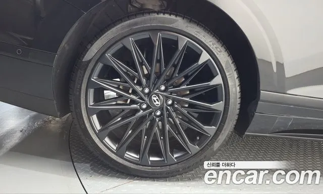Hyundai Grandeur GN7 — Фото автомобиля 5