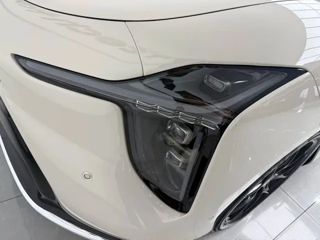 IM Motors LS6 — Фото автомобиля 6