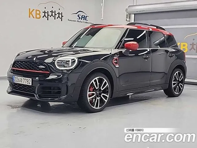 Фотография автомобиля — MINI Countryman