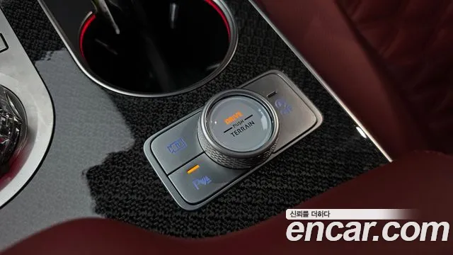 Genesis GV80 Coupe — Фото автомобиля 27