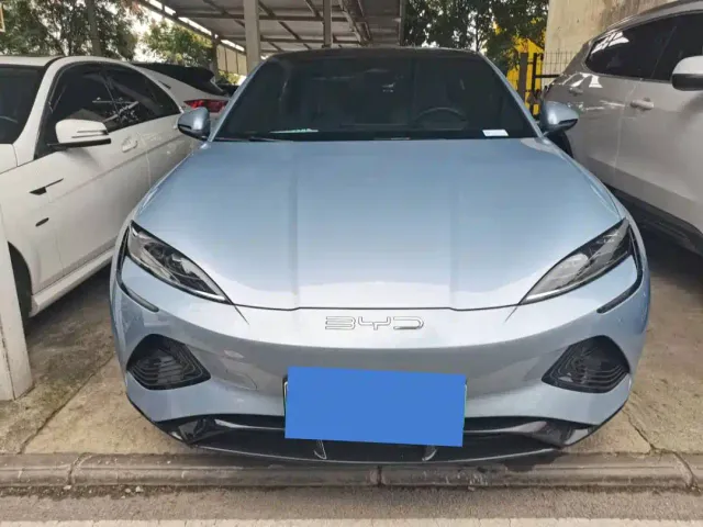 BYD Seal — Фото автомобиля 2