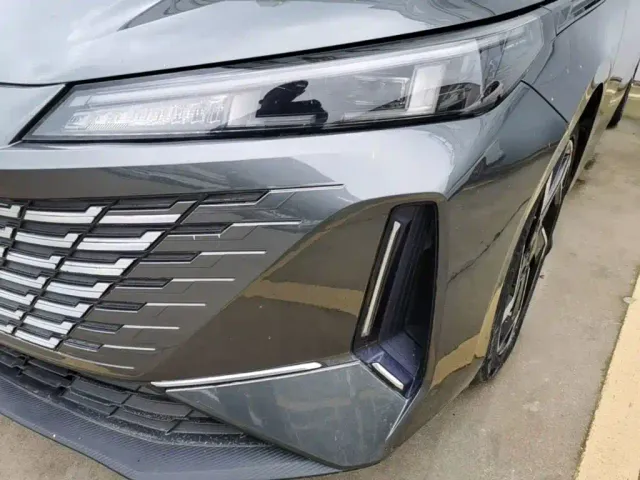 Changan Lamore — Фото автомобиля 17