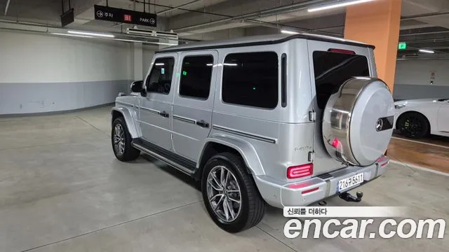 Mercedes-Benz G-Class — Фото автомобиля 2