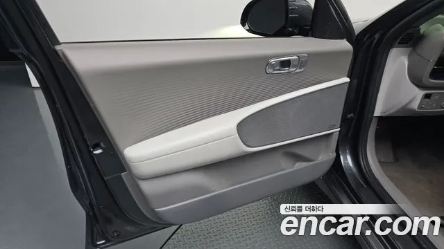 Hyundai Ioniq 6 — Фото автомобиля 13