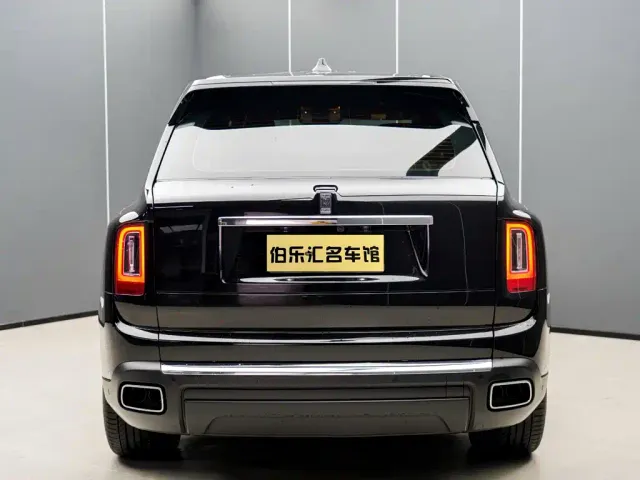 Rolls-Royce Cullinan — Фото автомобиля 6