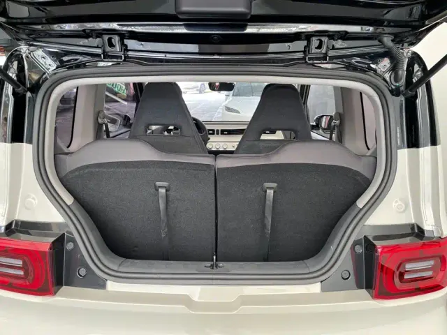 Wuling Hongguang Mini EV — Фото автомобиля 14