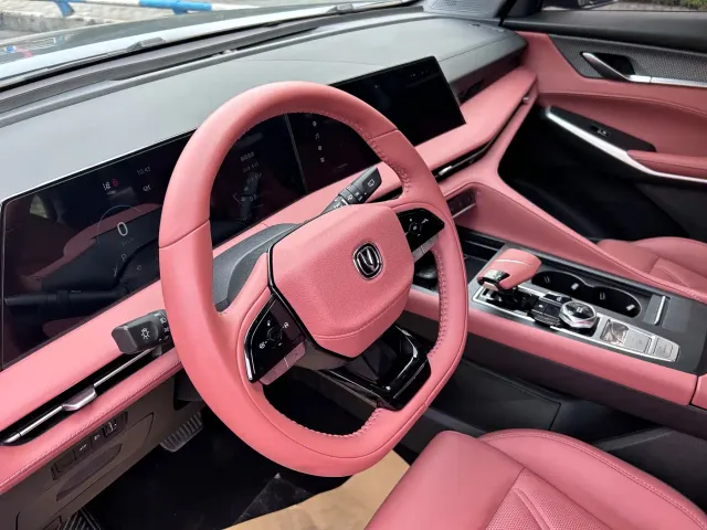 Changan CS75 Plus — Фото автомобиля 12