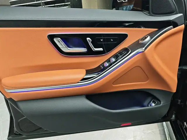 Mercedes-Benz S-Class — Фото автомобиля 5