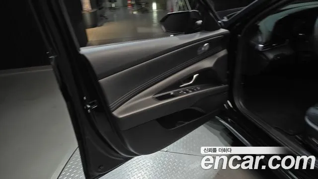 Hyundai Avante CN7 — Фото автомобиля 12