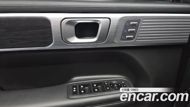 Hyundai Santa Fe MX5 — Фото автомобиля 29