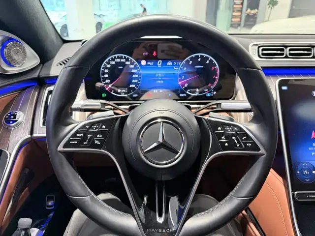 Mercedes-Benz Maybach S-Class — Фото автомобиля 18