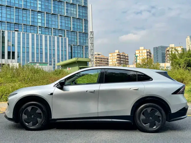 Xpeng G7 — Фото автомобиля 3