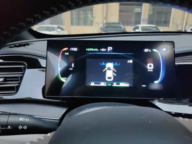 BYD Qin PLUS — Фото автомобиля 3