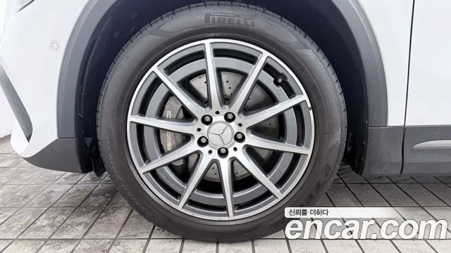 Mercedes-Benz GLA-Class — Фото автомобиля 5