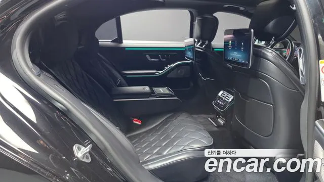 Mercedes-Benz S-Class — Фото автомобиля 8