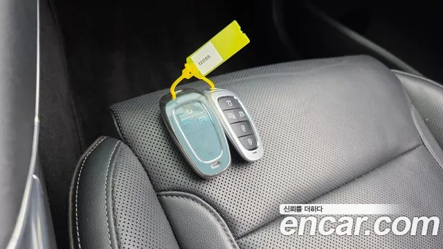Hyundai Grandeur (New) Hybrid — Фото автомобиля 18