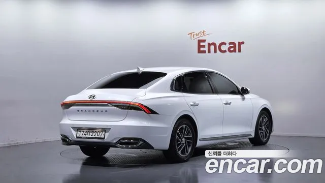 Hyundai Grandeur Новый Grandeur IG — Фото автомобиля 2