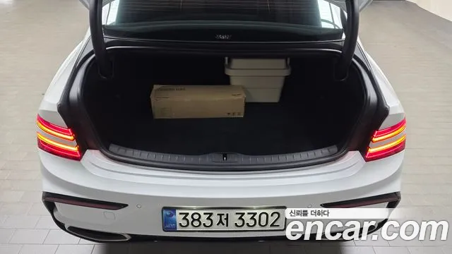 Genesis G80 Бензин 2.5 турбо AWD — Фото автомобиля 18