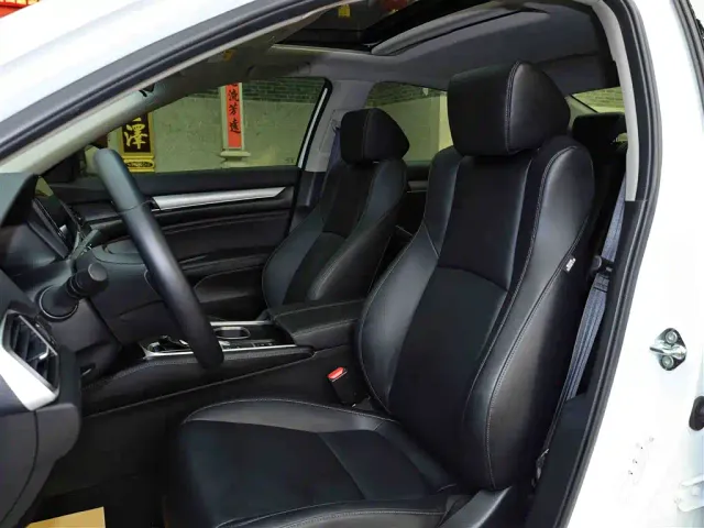 Honda Accord — Фото автомобиля 25
