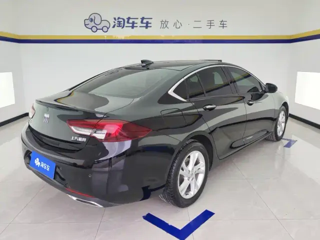 Buick Regal — Фото автомобиля 3