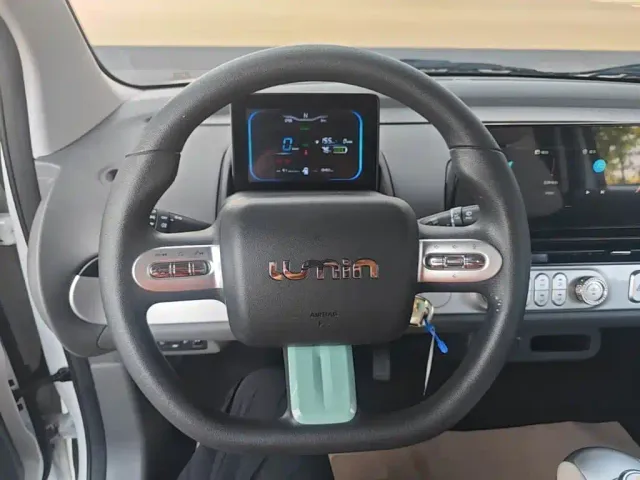 Changan Lumin — Фото автомобиля 10