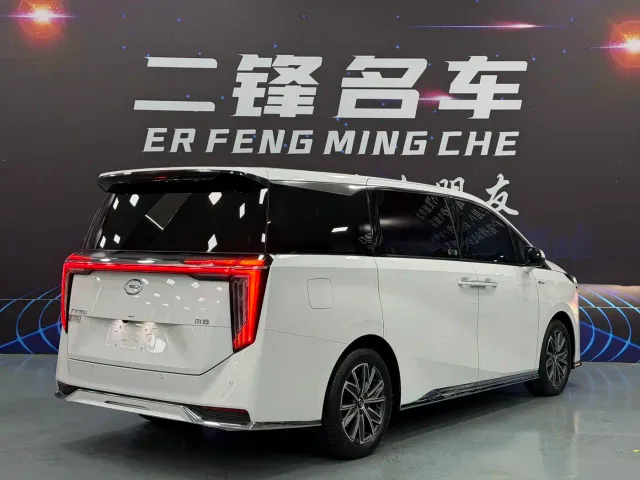 GAC Trumpchi M8 — Фото автомобиля 4