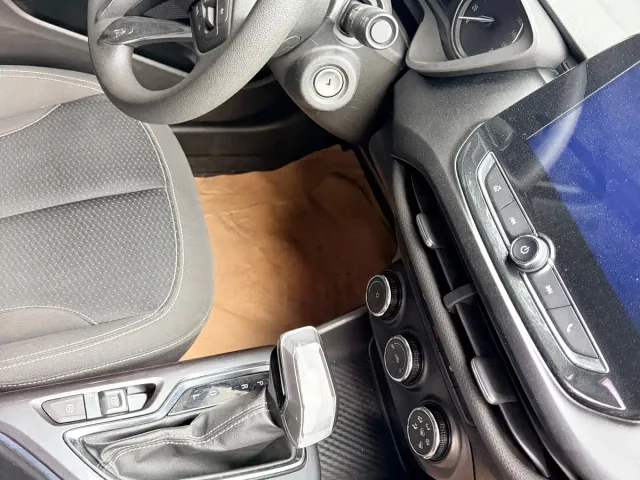 Buick Verano — Фото автомобиля 7