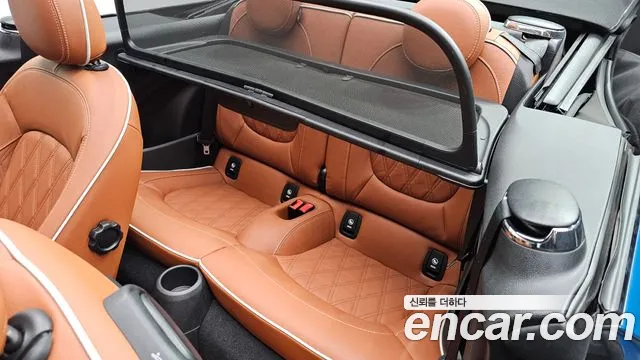 Mini Cooper Convertible — Фото автомобиля 12