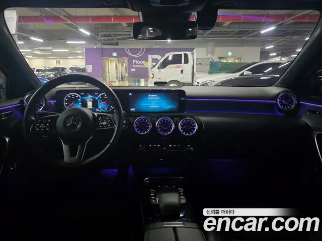 Mercedes-Benz A-Class W177 — Фото автомобиля 7
