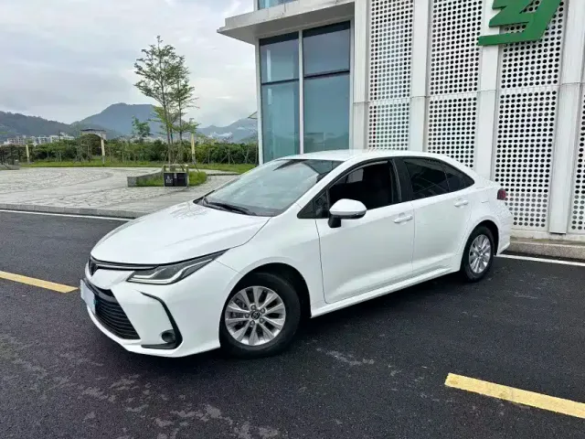 Toyota Corolla — Фото автомобиля 4