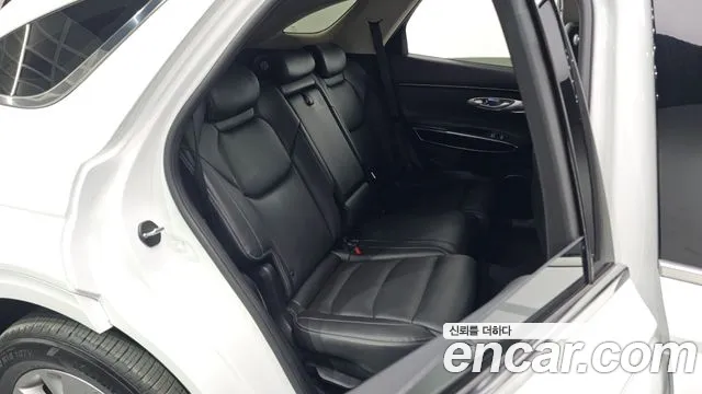 Genesis GV70 2.2 Дизель 2WD — Фото автомобиля 12