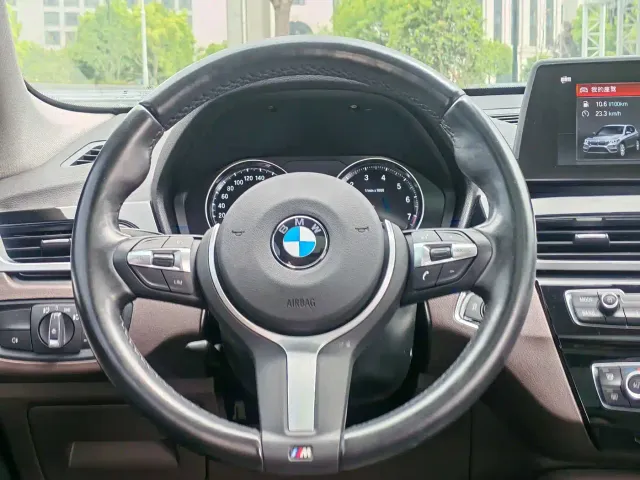 BMW X1 — Фото автомобиля 23