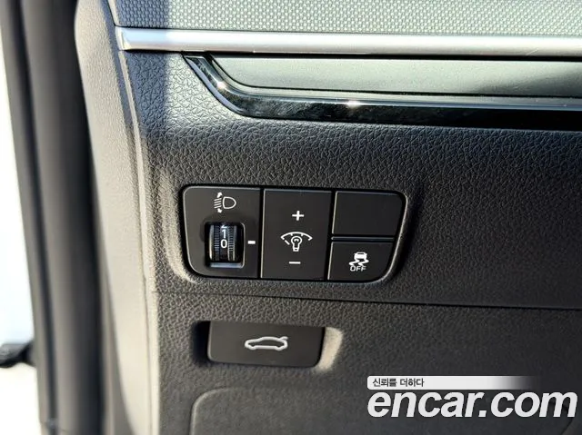 Kia K5 Новый K5 3 поколение 2.0 LPi(Для проката) — Фото автомобиля 16