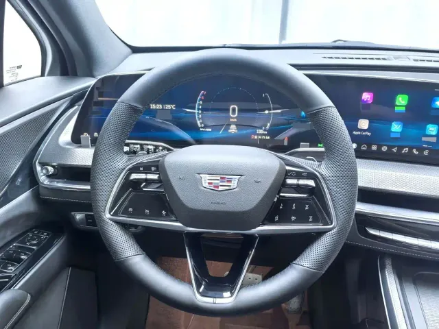 Cadillac XT5 — Фото автомобиля 6