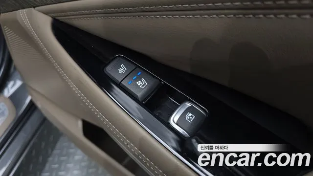 Kia K8 2.5 Бензин 2WD — Фото автомобиля 16