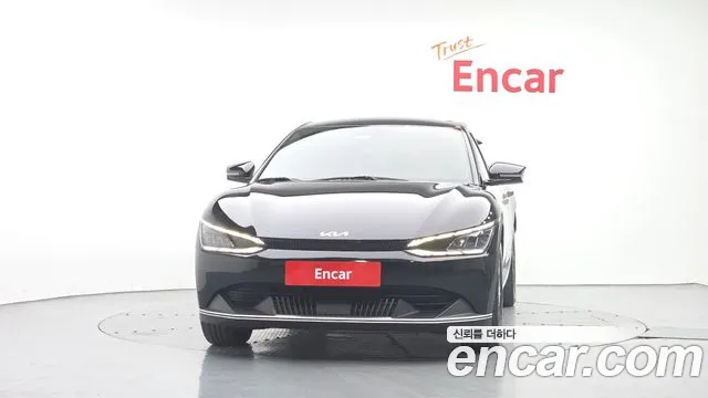 Kia EV6 — Фото автомобиля 3