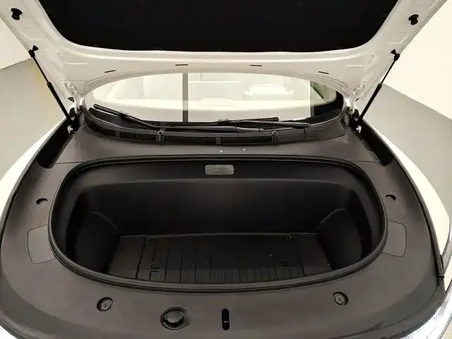 Changan Qiyuan A06 — Фото автомобиля 17