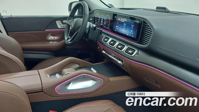 Mercedes-Benz GLE-Class — Фото автомобиля 13