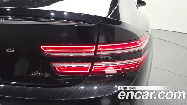 Genesis G80 RG3 — Фото автомобиля 8